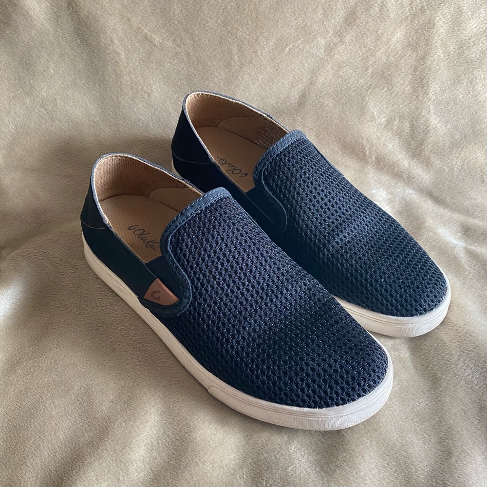 Olukai slip one still in box